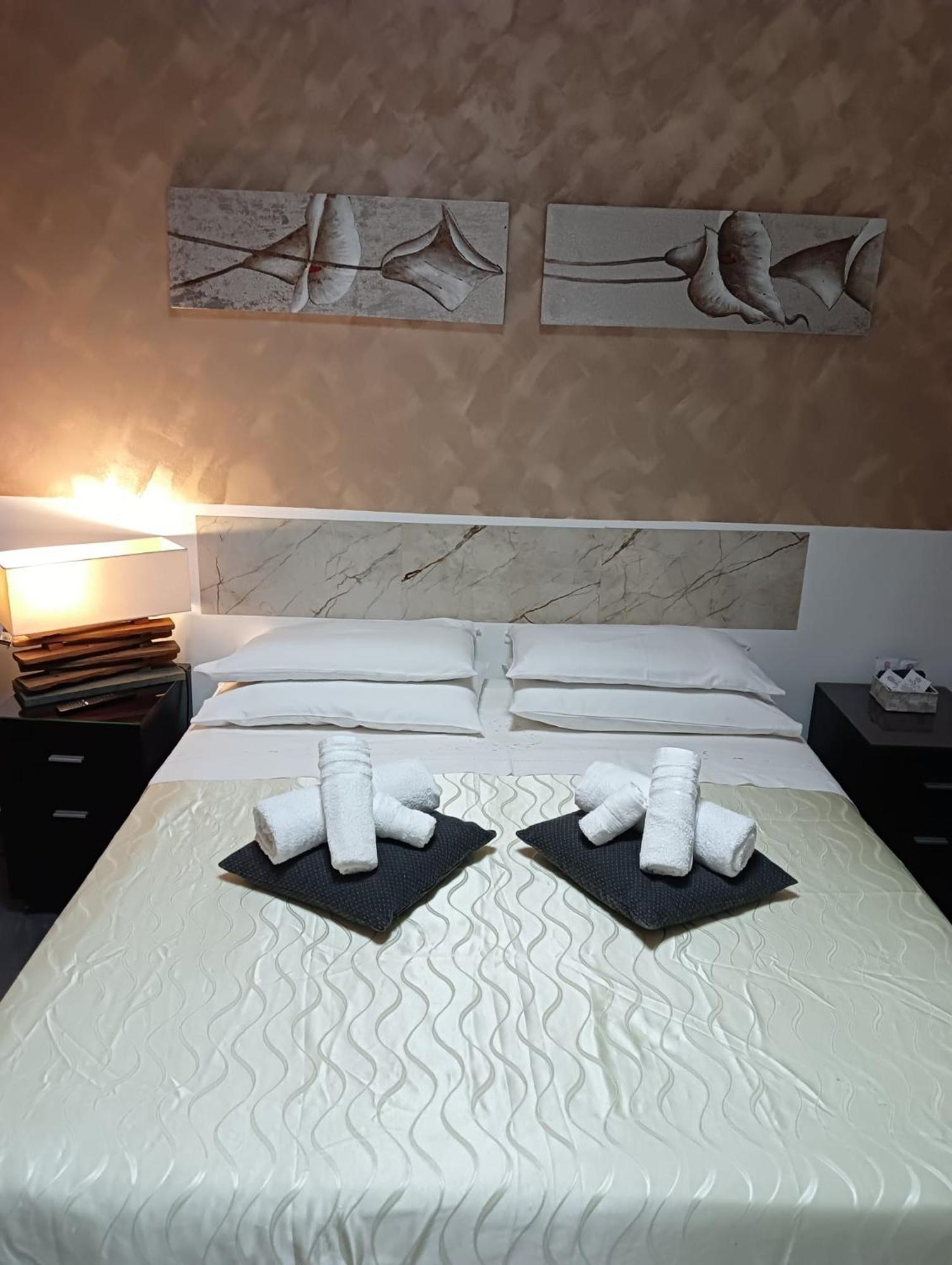 Casa Al Porto Bed and Breakfast Porto Torres Eksteriør billede